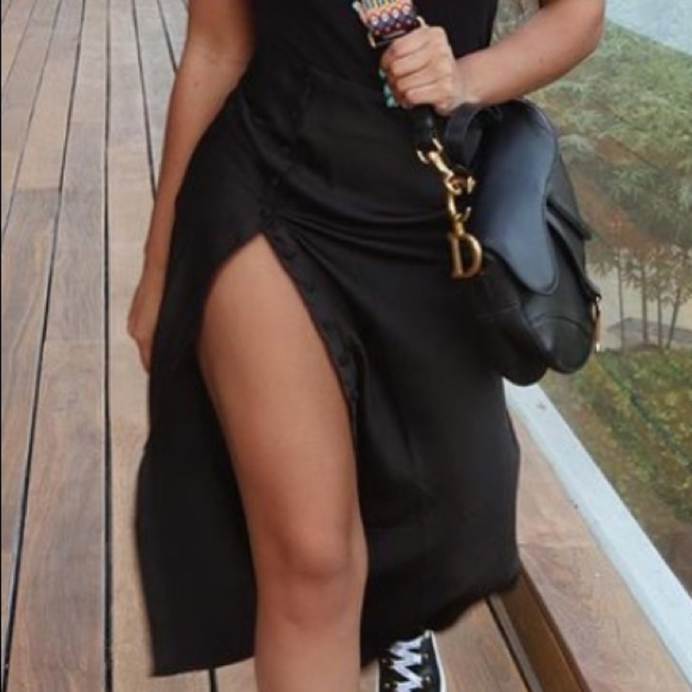 Black satin skirt from Forever 21.